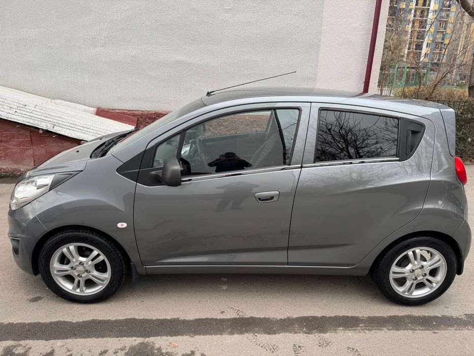 Chevrolet Spark 2020 Механика 85 000 км 1 хозяин