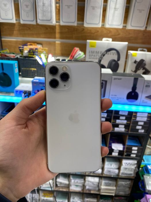 Айфон 11  сатылады