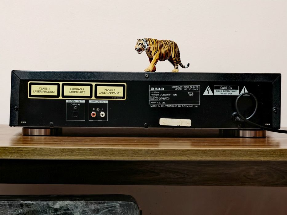 Aiwa XC-300E. Top cd player. Date tehnice mari. Preț fix !