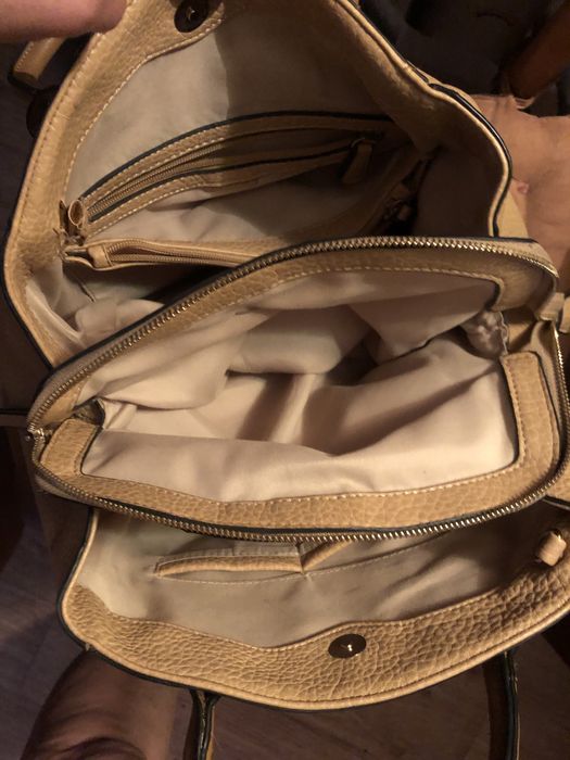 Сумка бежевая, средний размер