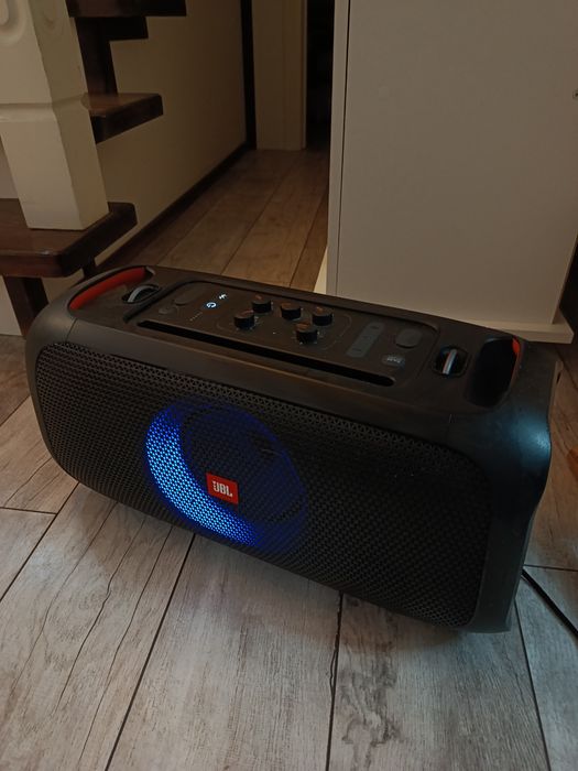 Колонка JBL продам