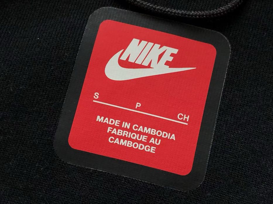 Nike tech fleece черен екип
