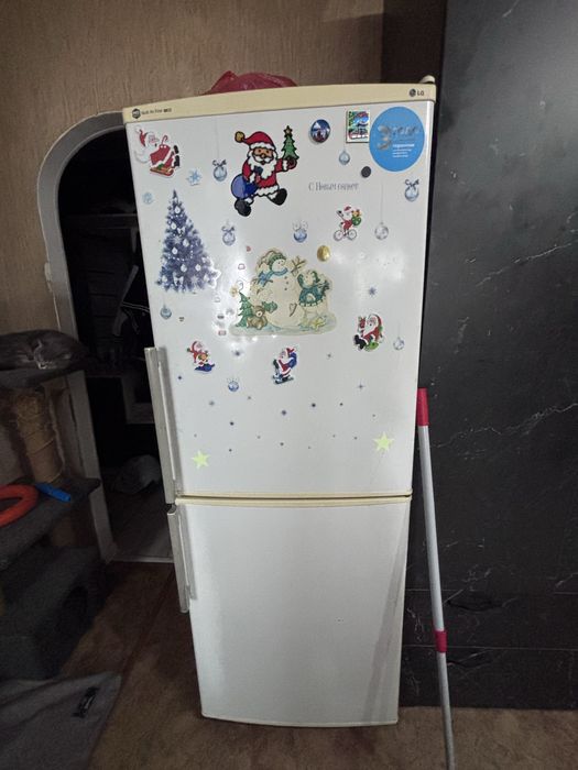 Продам холодильник LG Multi Air Flow No Frost.