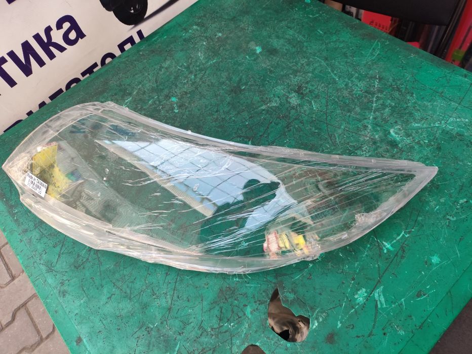 Кия Рио стекло фара доресталинг