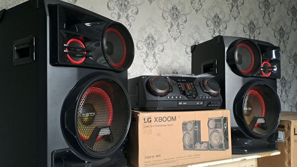 LG xboom cl98 3500 watt rms
