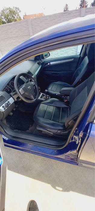 Vând Opel Astra H 1.4  Benzină