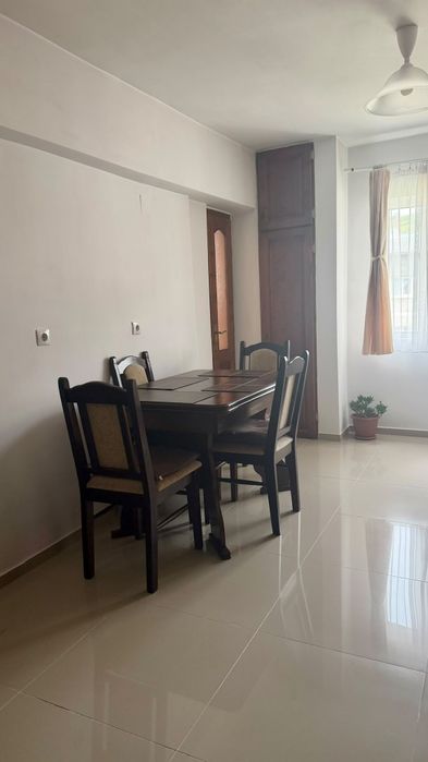 Apartament de vânzare – 47 mp, balcon, garaj, magazie