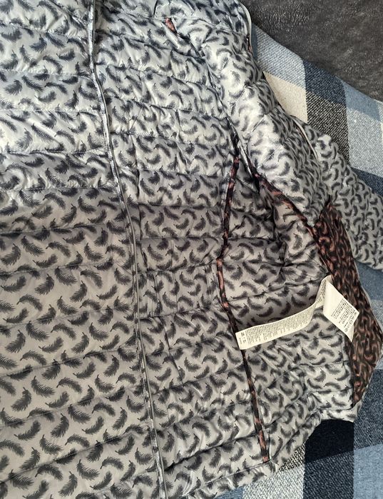 Куртка бренда " MaxMara"