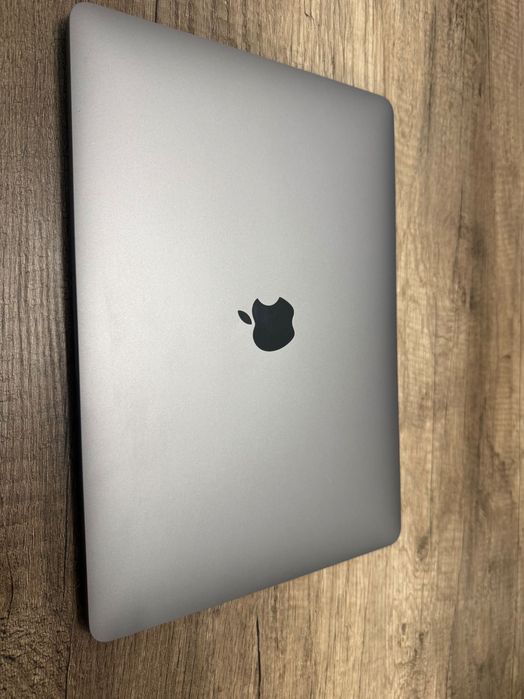 MacBook Pro M1 512GB 8RAM