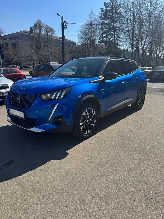 Peugeot e-2008 Electric GT· 2021 136 CP