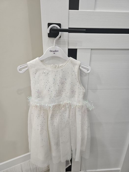 Продам Платье для девочек