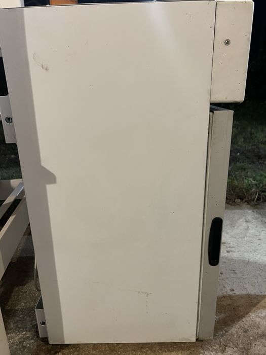 Малка Хладилна витрина