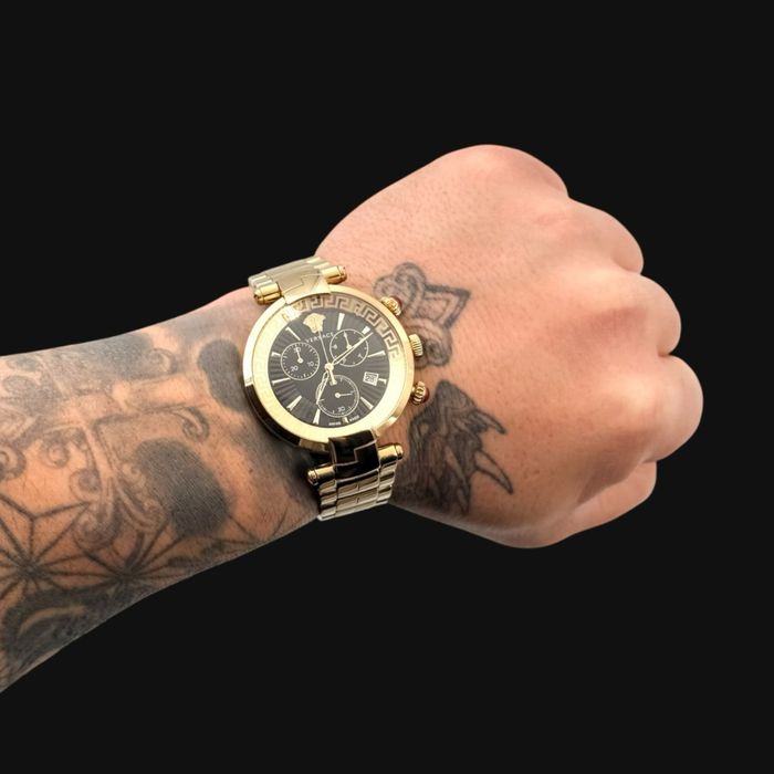 Versace Hellenyium Chronograph – Gold-Tone Luxury мъжки часовнин