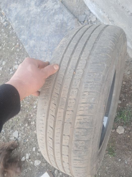 Продам летний покрышки