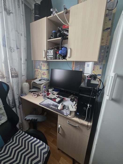 Стол ребёнку в разбором виде