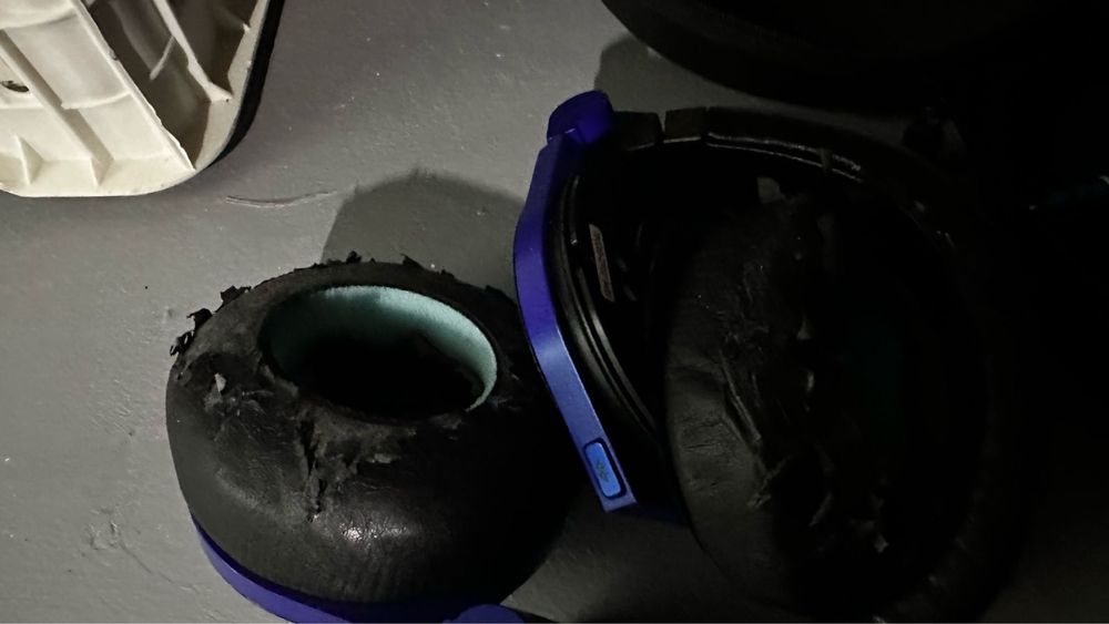 Продам наушники hoco, jbl