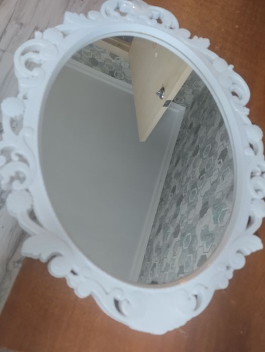 Продам зеркало настенное
