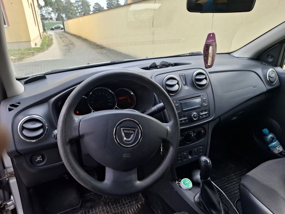 Vând Dacia Logan 2017 unic proprietar 5500e