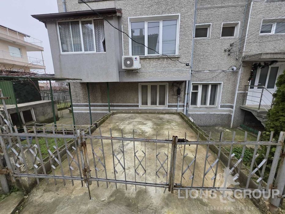 Продава се Етаж от къща в Варна, Виница - 220 кв.м за 526 €/кв.м - Снимка #4