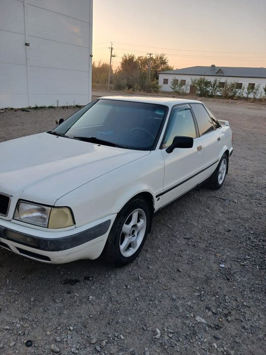 Продам Ауди 80 B4