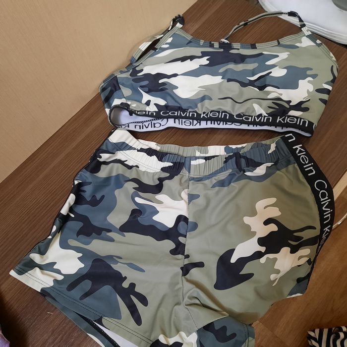 Раздельный купальник