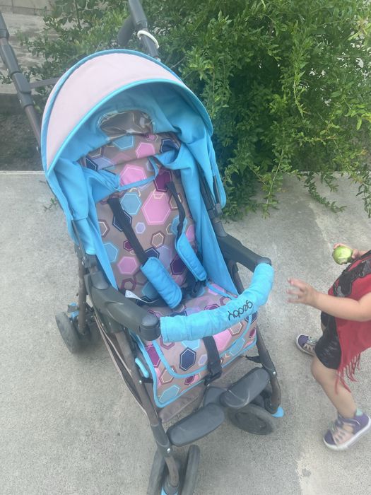 Коляска прогулочная