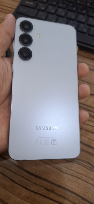 Samsung S25+ Флагман за полцены