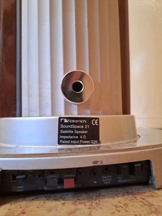 Колонки Nakamichi  Sound Space 21