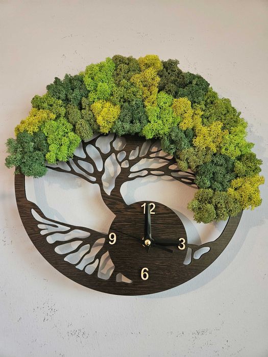 Персонализиран часовник със скандинавски мъх за всеки повод