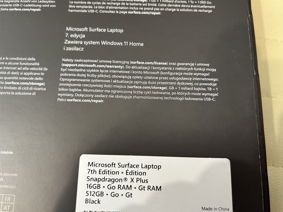Ultrabook Microsoft Surface 13.8” Copilot+ PC 7th Edition Laptop Sigilat ! Nou ! 0 sec