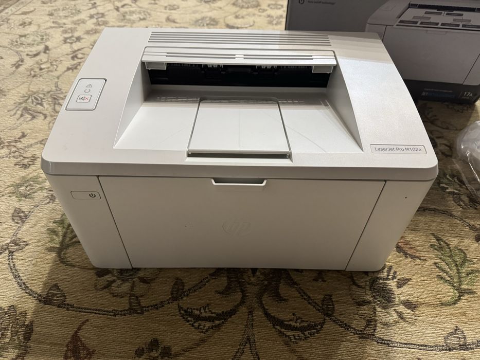 Принтер от hp LaserJet Pro M102a