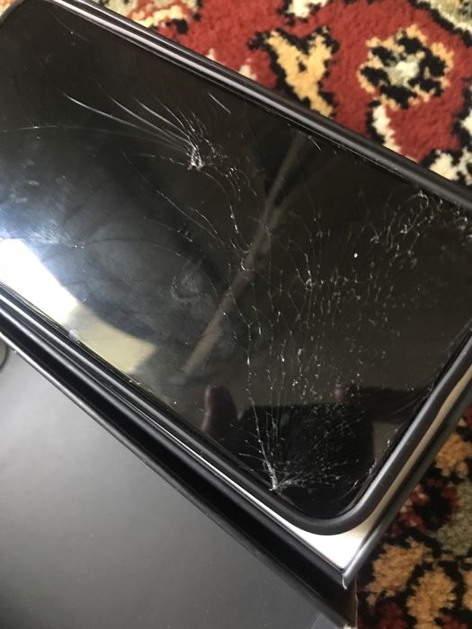 Продам iPhone 11 Pro Max 256 гб