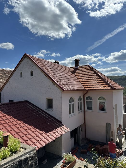 Reparatii acoperisuri montaj tigla metalica dulgherie terase jgheaburi