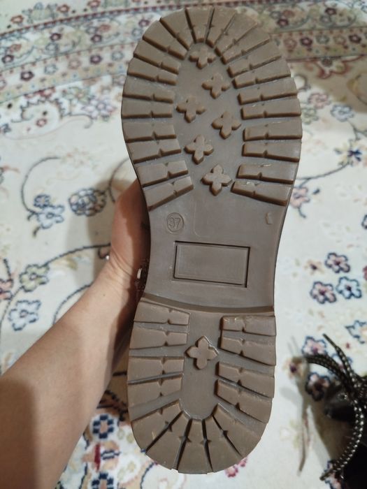 Кожаная обувь под Timberland