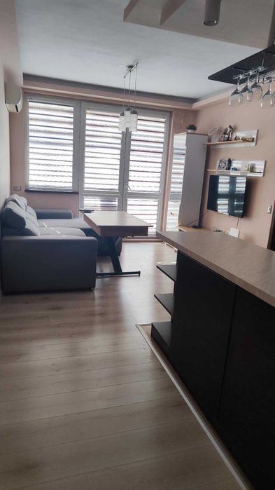 Дава се под наем Тристаен апартамент в Варна, Трошево - 86 кв.м за 459 € - Снимка #7