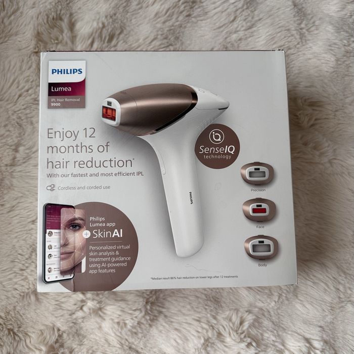 Фотоепилатор IPL Philips Lumea Series 9900 BRI973/00