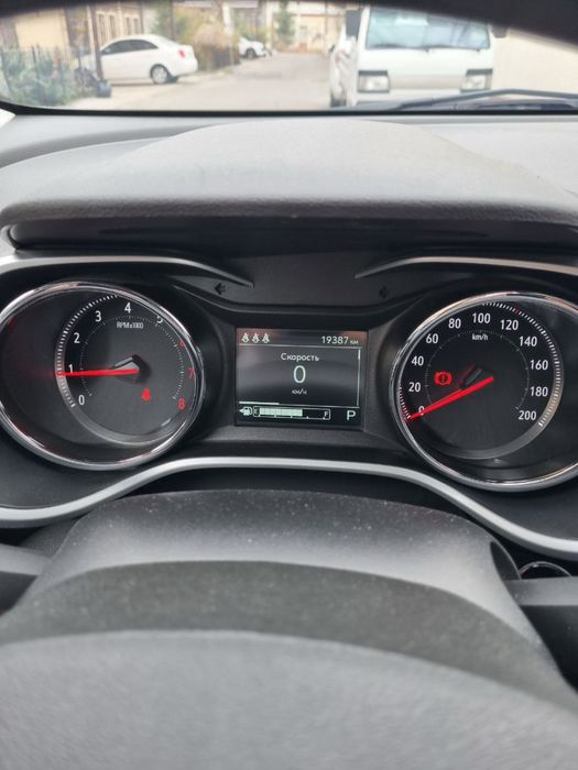 Продам Tracker 2