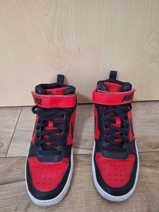 Nike Court Borough Mid 2