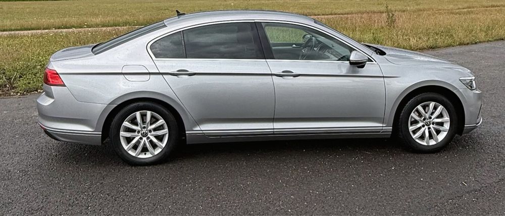 VOLKSWAGEN Passat 2021 — imagine 5