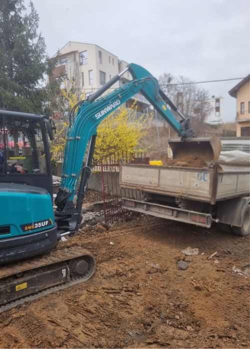 Demolari•CASE•Decopertari Gresie Faianta•Taiari beton•transport moloz