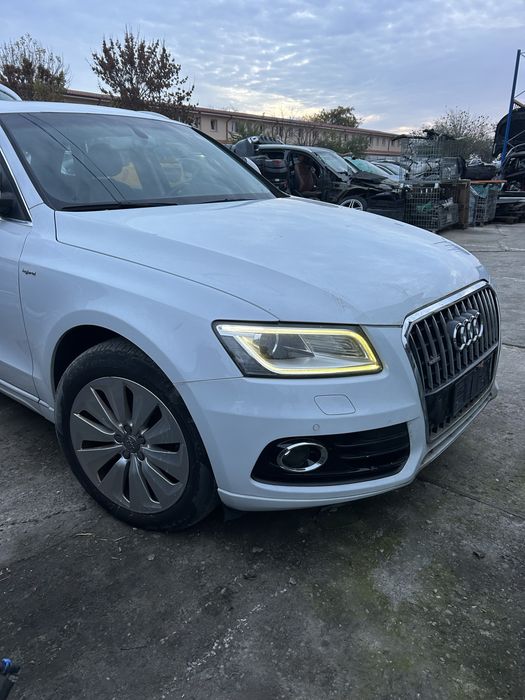 Far led dreapta Audi Q5 8R  facelift 2014