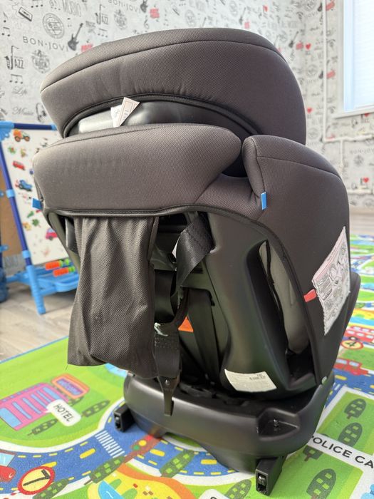 Продаю автокресло