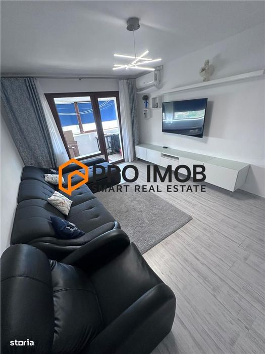 Apartament 3 camere decomandat zona Centru