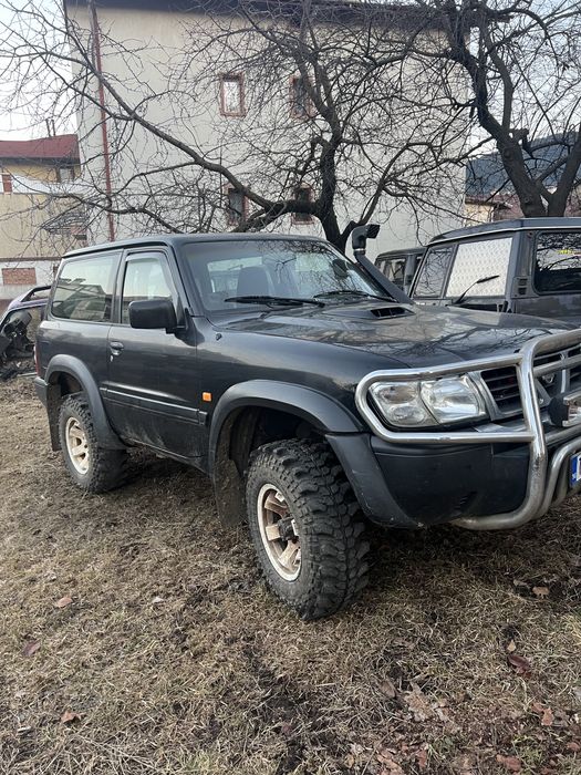 Nissan Patrol y61 на части