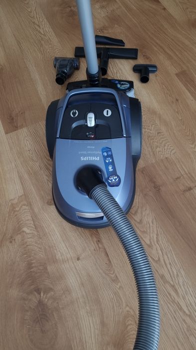 Vand Aspirator si Mop Electric cu Aburi