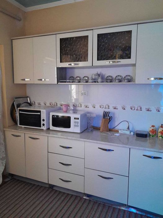 2-qavatli Hovli Sotiladi Qarshi shahri, Mag'zon mahallasi 28-maktab