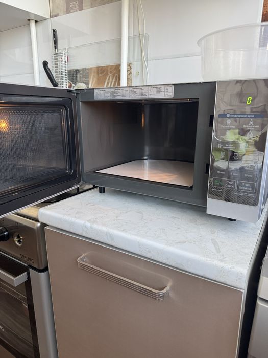 Микроволновка LG