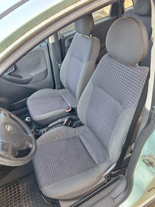 Scaune fata cu banchete Opel Corsa C