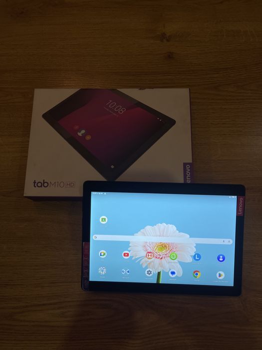 Таблет Lenovo Tap M10