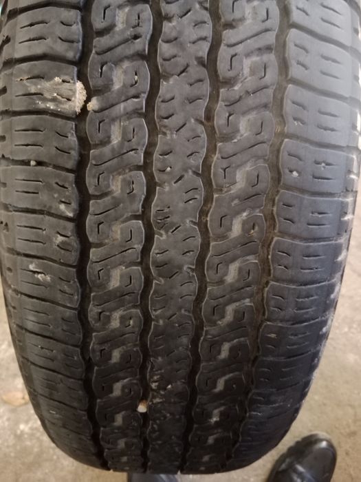 Toyo 245/65 r 17